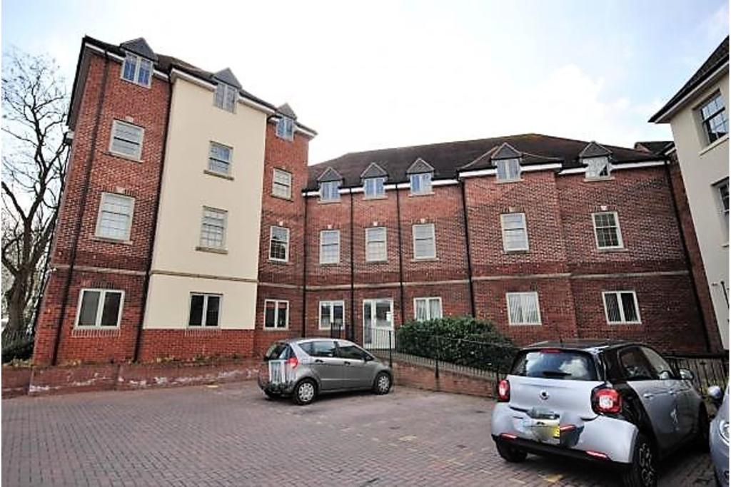 1 Bedroom Flat In 213 Loughborough Road Leicester Le4