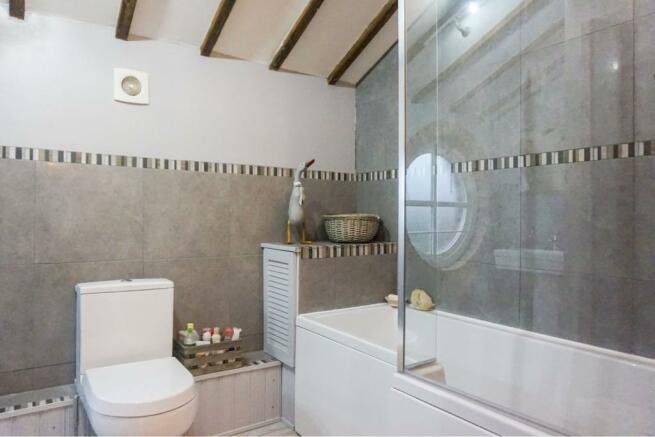 3 Bedroom Barn Conversion For Sale In Littledales Lane Northwich