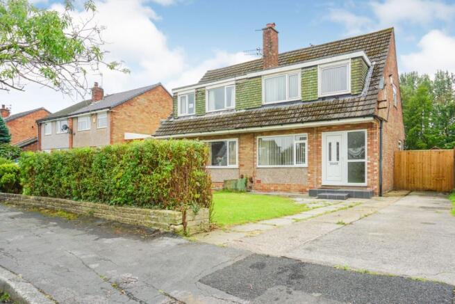 3 Bedroom Semi Detached House For Sale In Fulwood Preston Pr2