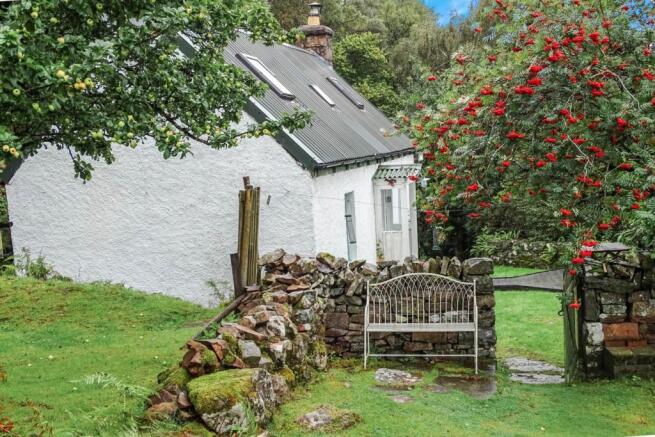 2 Bedroom Cottage For Sale In Applecross Strathcarron Iv54 Iv54