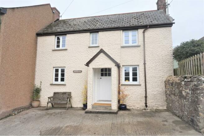 3 bedroom semidetached house for sale in Hobbacott Lane, Marhamchurch