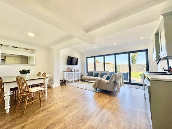Kitchen living space 2