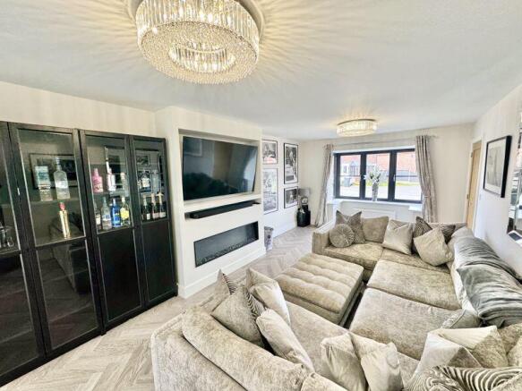 lounge 3