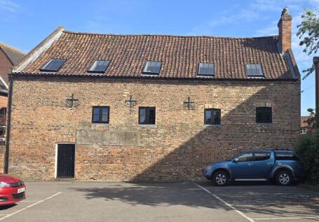 Broadbank Louth