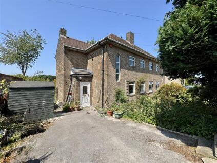 Woodside Road, Beaumont Park, Huddersfield, HD4 5JR