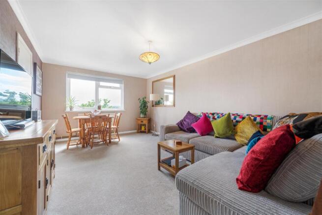 Benwick Court-2.JPG