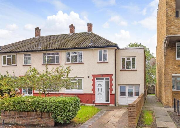 Queen Adelaide Road-15.JPG