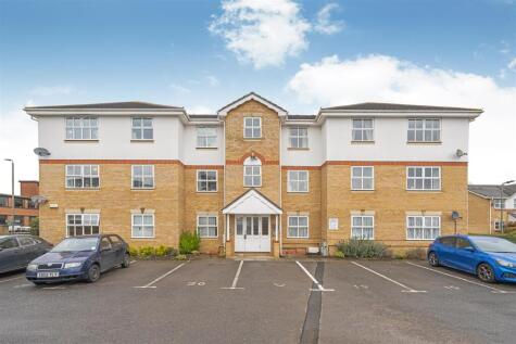 Montana Gardens, Lower Sydenham, London, SE26