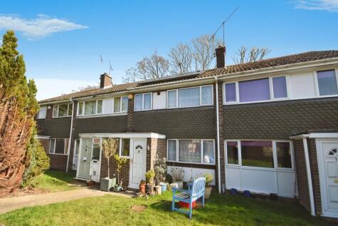 Wistaria Close, Pilgrims Hatch, Brentwood