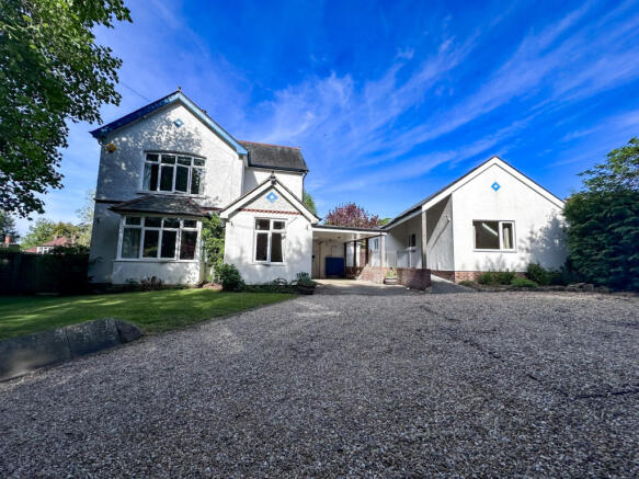 4 Bedroom Detached with Annexe