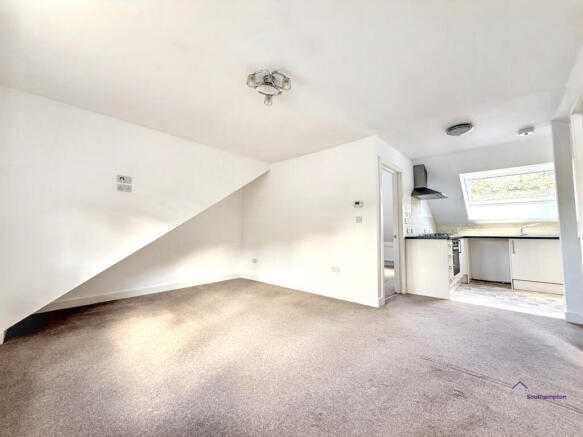 2 Bedroom Flat for Sale