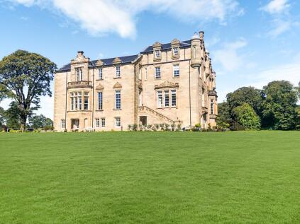 Dunlop Manor, Number 7