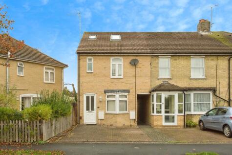 Ramsden Square, CAMBRIDGE