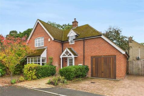 Stanley Close, Baughurst, Tadley, Hampshire, RG26