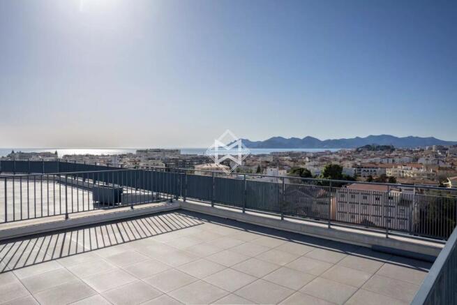36 ISOLA BELLA CANNES IMMO MAGREY AND SON