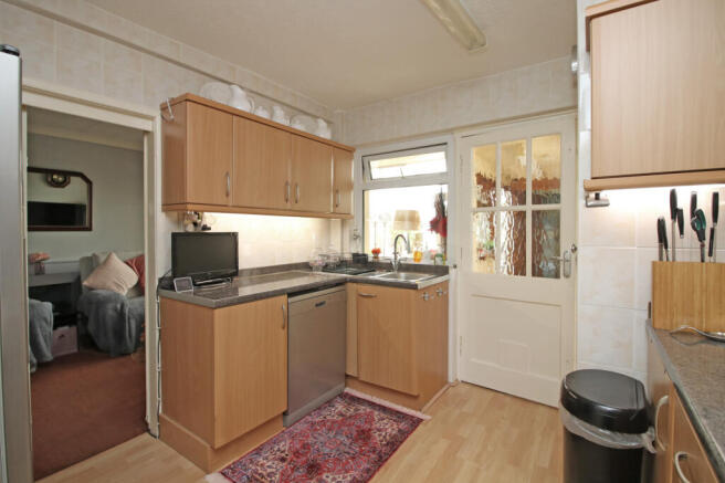 Photo 3