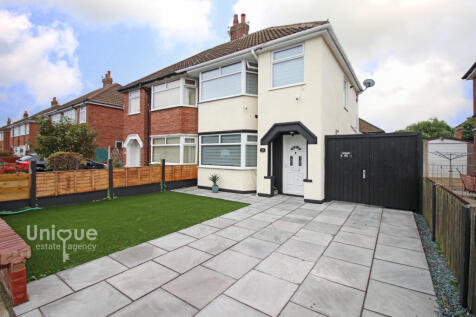 Rossington Avenue, Bispham, Blackpool, FY2
