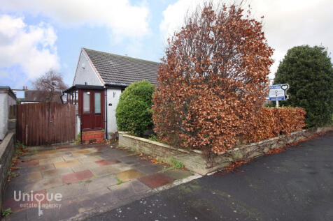 Eskdale Grove, Knott End On Sea, Poulton-le-Fylde, FY6