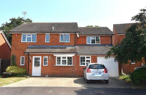 Meadow Walk, Standon, SG11