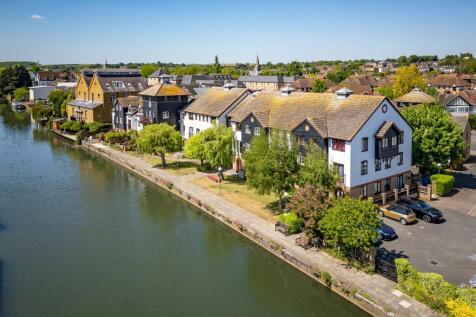 River Street, Ware, SG12