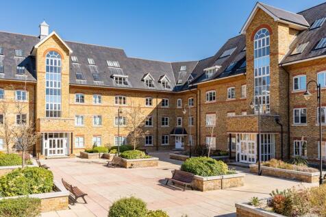 Station Road, Stewart Place Station Road, SG12