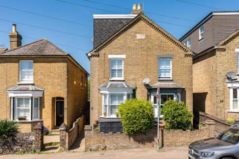 Trinity Road, Ware, SG12