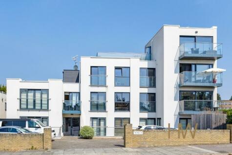 Hove - 2 bedroom apartment for sale