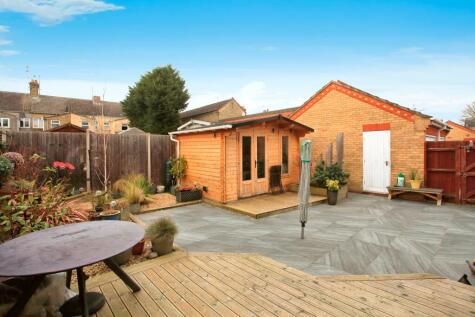 Knights Mews, Peterborough