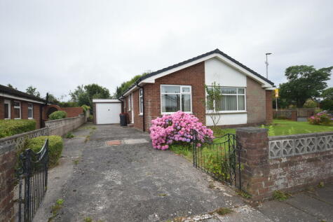Barrow in Furness - 3 bedroom detached bungalow for sale