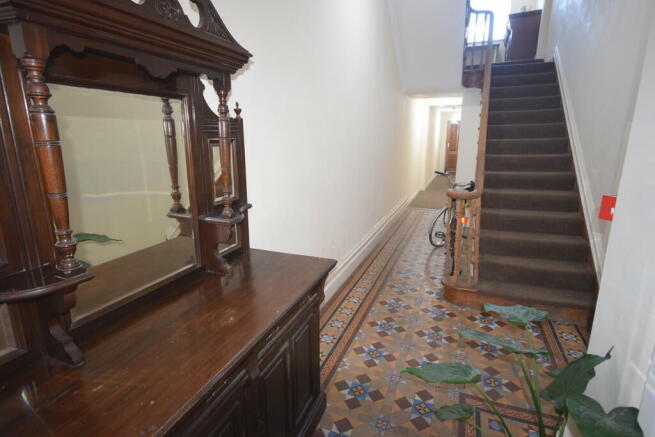 COMMUNAL HALLWAY