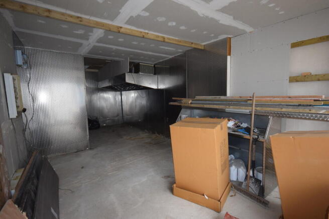 SHOP AREA