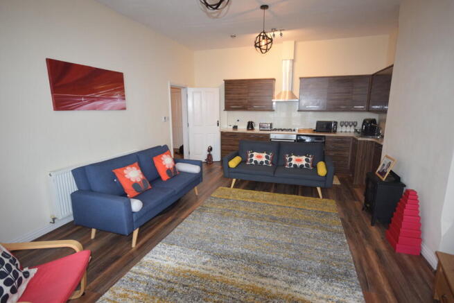 LOUNGE/DINER/KITC...