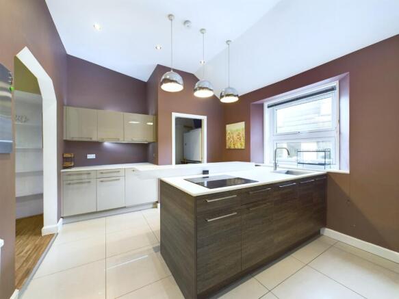 PropertyImages