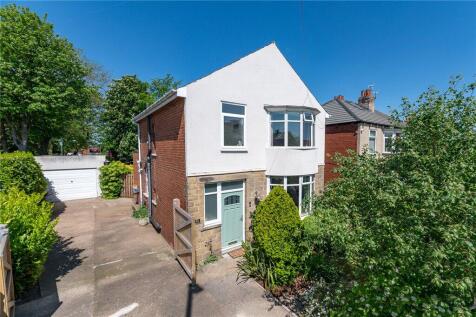 Edge Top Road, Dewsbury, West Yorkshire, WF12