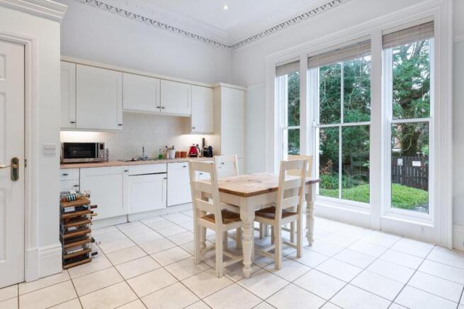 kitchen-1.jpg