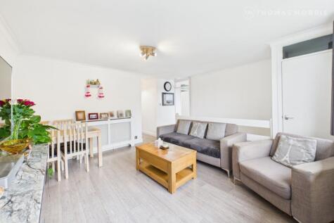 Saffron Court, Biggleswade, Bedfordshire, SG18