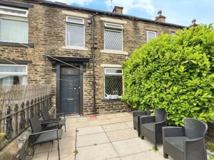 Albert Terrace, Wyke, Bradford, West Yorkshire, BD12