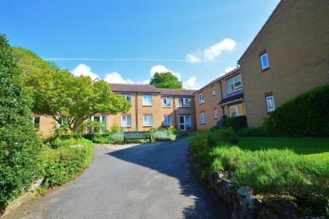 Retirement apartment in central Wrington