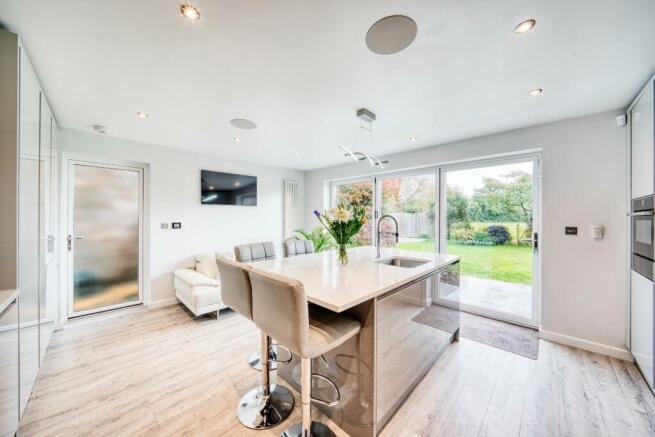 2 Hope Cottage -  Mark Templer - PhotoCB 20.jpeg
