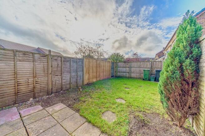 24 JONES CLOSE - PHOTOCB X MT 11.jpg
