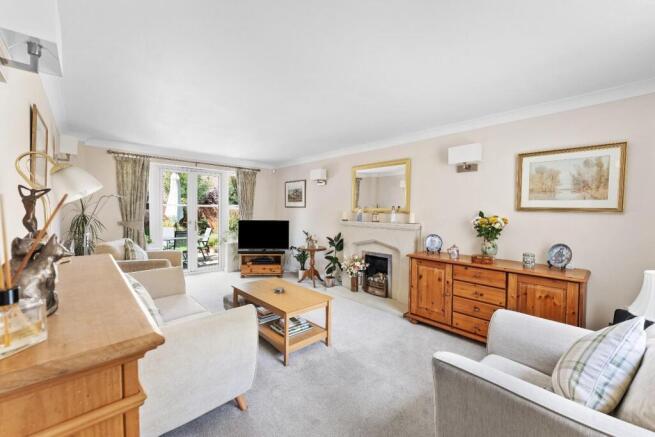 31 Grange Farm Rd  BS49 4RB 5.jpg