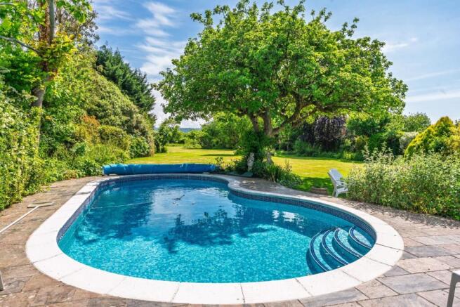 2 - swimming pool.jpg