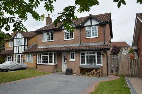 Spacious family home in Yatton with no onward chain