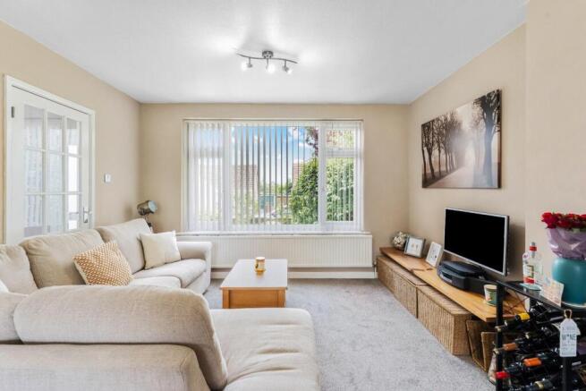 4 Ashleigh rd 22.jpg