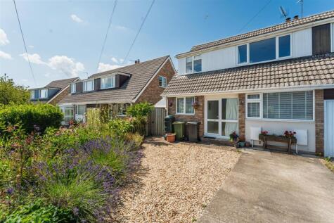 Well presented family home in Congresbury