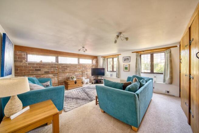 c - sitting room.jpeg