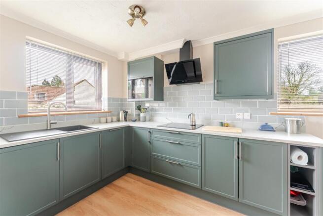 1 The Old Water Gardens, Blagdon, BS40 7S 45.jpg