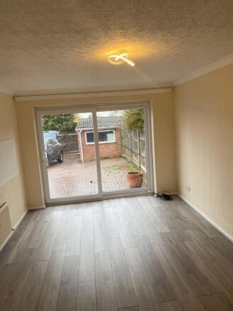 2-Bedroom Bungalow Available for Students ¿ 202