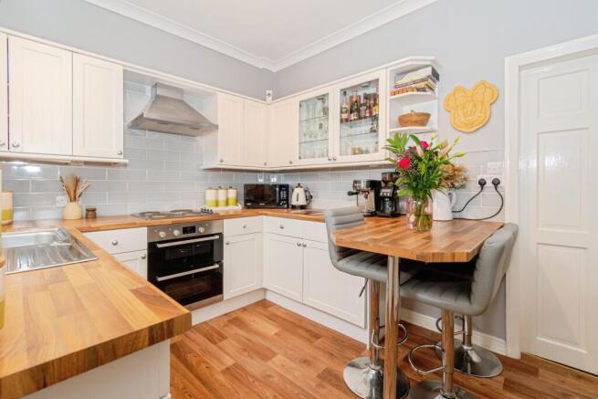 Kitchen/Breakfast