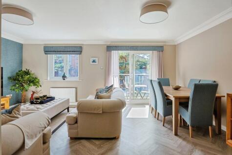 Belle Vue Road, Poole, BH14